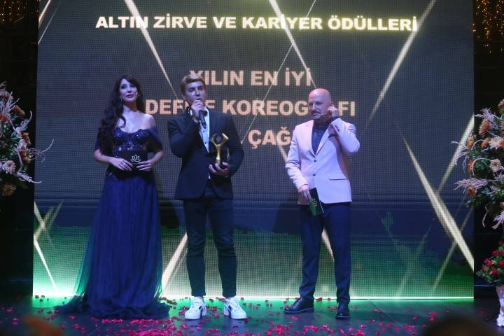 ALTIN ZİRVE VE KARİYER ÖDÜLLERİ SAHİPLERİNİ BULDU 14