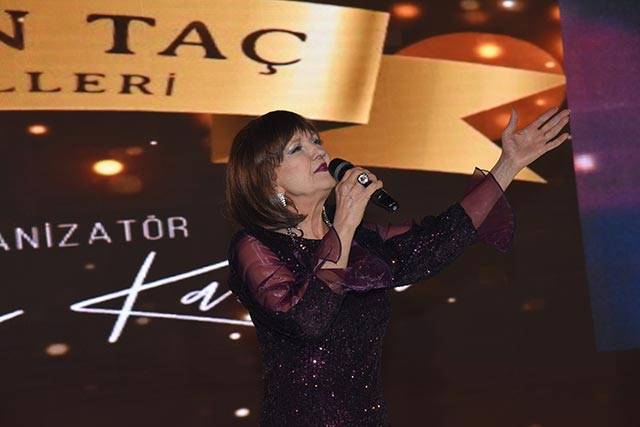 3.Etap Altın Taç Ödül Töreni... SAHİPLERİNİ BULDU! 13