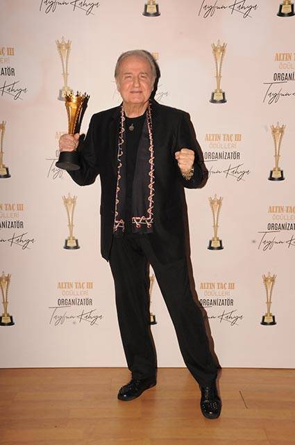 3.Etap Altın Taç Ödül Töreni... SAHİPLERİNİ BULDU! 15