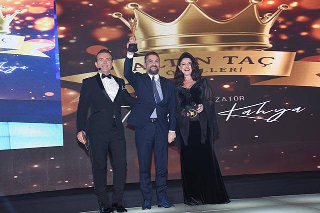 3.Etap Altın Taç Ödül Töreni... SAHİPLERİNİ BULDU! 17