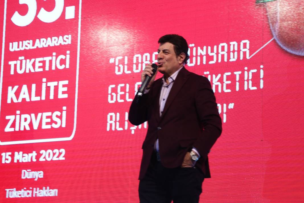 KALİTE ZİRVESİNDE “YILIN EN KALİTELİLERİ” ÖDÜLLENDİRİLDİ
