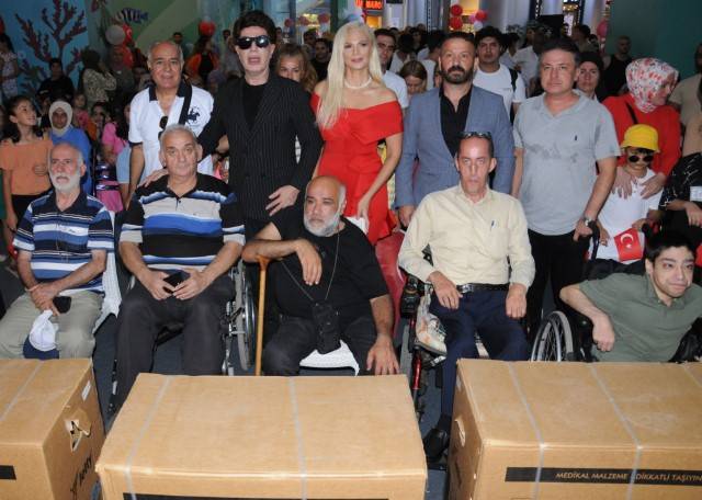 MY SWEET HOME, 1 YILINI VE ZAFER BAYRAMINI YILMAZ MORGÜL İLE KUTLADI... 8