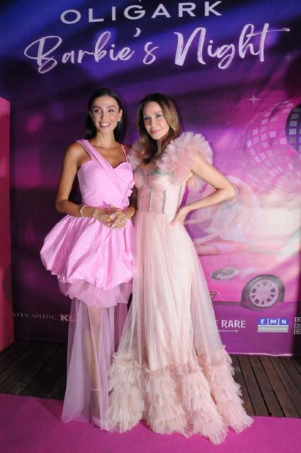 İSTANBUL BOĞAZI’NDA BARBİE FIRTINASI 21