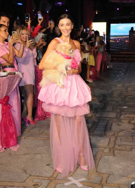 İSTANBUL BOĞAZI’NDA BARBİE FIRTINASI 7