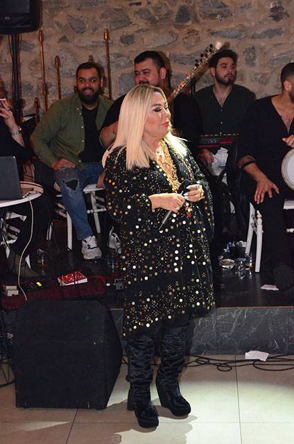 Seda Bozkurt - Sedat Sakarya... İKİZ KARDEŞLERE GÖRKEMLİ 40. DOĞUM GÜNÜ! 12