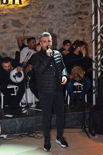 Seda Bozkurt - Sedat Sakarya... İKİZ KARDEŞLERE GÖRKEMLİ 40. DOĞUM GÜNÜ! 16