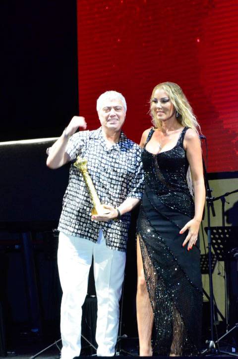 Moon Life Ödül Töreni... KIBRIS'DA 1000 KİŞİLİK ÖDÜL TÖRENİ! 7