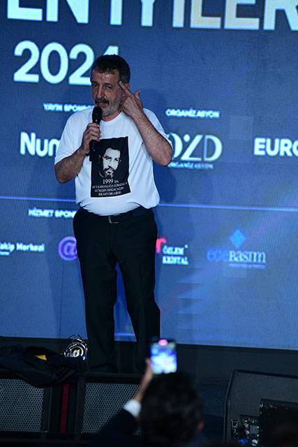 Magazinci.com 24.Yıl Yılın En İyileri Ödüllleri... SAHİPLERİNİ BULDU! 12