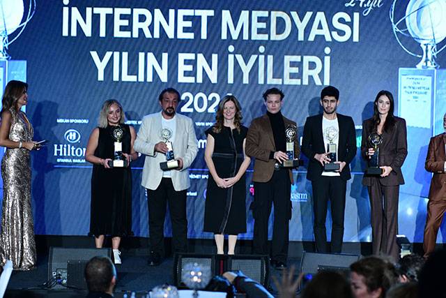 Magazinci.com 24.Yıl Yılın En İyileri Ödüllleri... SAHİPLERİNİ BULDU! 9