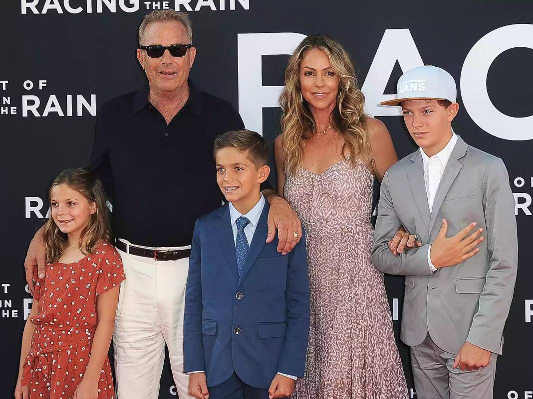 Kevin Costner... İŞTE ÇOCUKLARI VE HİKAYELERİ... 5