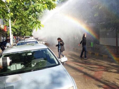 LGBTİ ONUR YÜRÜYÜŞÜNE ÜNLÜ DESTEĞİ!