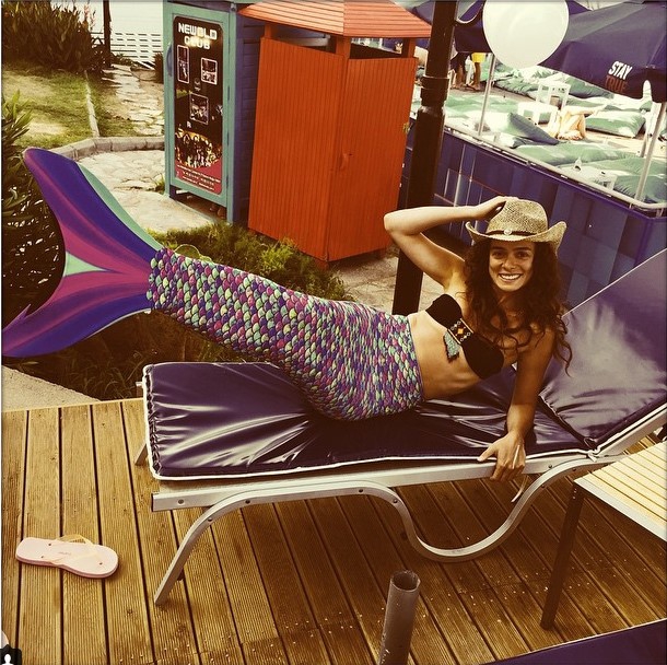 2015'DE DENİZ KIZI OLAN ÜNLÜLER... 11