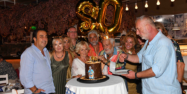 Fedon... 80. YAŞINI BODRUM’DA KUTLADI; “YAŞ SADECE BİR SAYI!“