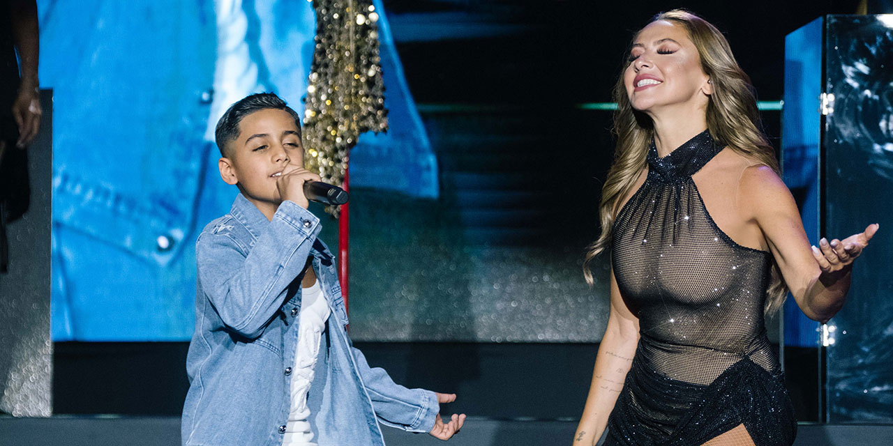 Hadise… ANTALYA’DA BEYTO SÜRPRİZİ!