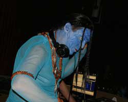 DJ Murat Polat... AVATAR KONSEPTİYLE TÜRKİYE'Yİ GEZECEK!