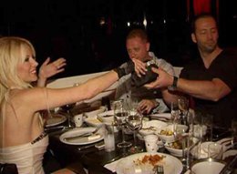 Seda Üren... "UYGUN DEĞİLİZ" DEDİĞİ SEVGİLİYLE YAKALANDI...