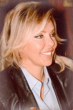 Ahu Tuğba... CANLI YAYINDA SİNİR KRİZİ GEÇİRDİ...