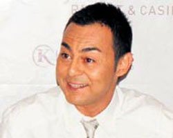 Serdar Ortaç... "0 SÜPERSTAR, BEN TORNACI!"