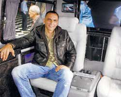 Gürkan Uygun (MEMATİ) ... ADAM ÖLDÜRMEKTEN YORULUNCA PLAY-STATİON OYNAYACAK!