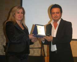 Ercan Avşar... ŞEHİT AİLELERİ İÇİN SÖYLEDİ!