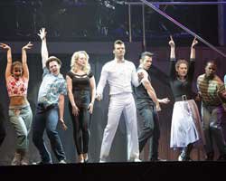 Kıvanç Tatlıtuğ... TRAVOLTA'YI ARATMADI!