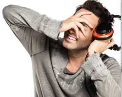 Metin Arolat `tan... YENİ ŞARKISINI İNTERNETE DÜŞÜRDÜ !..