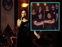 Hazal... ŞEHİT HABERİNİ SAHNEDE ALDI !..