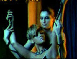Rihanna..LAETITIA CASTA İLE SEVİŞTİĞİ KLİP YAYINDA!...