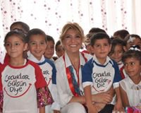 Gülben Ergen... TATİL İÇİN AMERİKA'YI SEÇTİ!