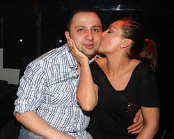 Şebnem Bal... " BAL" GİBİ AŞIK OLDU ...