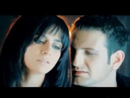 Şafak Yaşar?İLK KLİBİ EKRANLARDAN ÖNCE MAGAZİNKOLİK DE