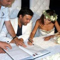 Özge Ulusoy... "BAŞIMA BİR ŞEY GELİRSE SORUMLUSU FERRUH'TUR!"