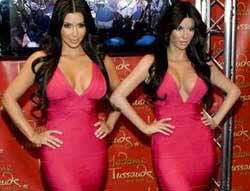 Kim Kardashian... EN SEKSİ MUMYA!
