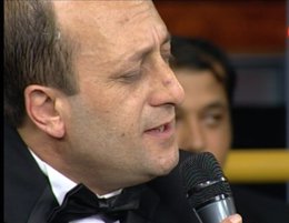 Cemal Bilge? GAZETECİDEN İSTANBUL KONSERİ !