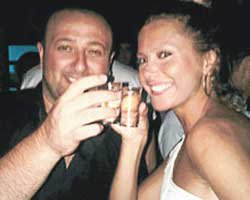 Ece Erken-Erdinç Acar... SICAK YAKINLAŞMA!