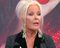 Gönül Yazar... "YAŞLILIK KOMPLEKSİMİ YENDİM!"