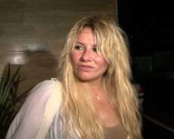 Deniz Seki... ALKOLLÜ GÖRÜNTÜLENDİ!