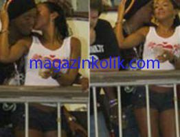 özel haber... / Ronaldinho...ADRİANO'NUN  BIRAKTIĞI SEVGİLİSİNİ O KAPTI !...