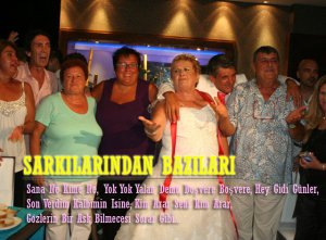 Söz yazarı Ülkü Aker? 64 YAŞINDA TELLİ DUVAKLI GELİN OLDU?