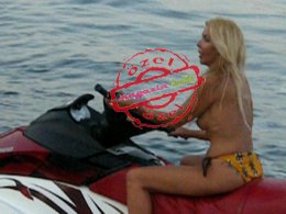 Özel haber / Ahu Tuğba, evlendi azdı !... TANGADAN SONRA BU KEZ ÜSTSÜZ YAKALANDI...