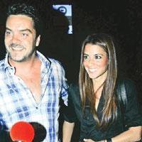 Beyaz... AŞKTAN YANA YÜZÜ GÜLMEDİ, YİNE AYRILIK VAR!