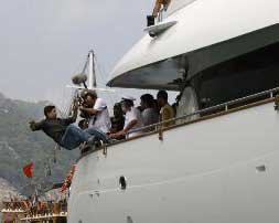 Özcan Deniz... ÇEKİMLERDE ZOR ANLAR YAŞADI!