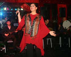 Nuray Hafiftaş... HAYVANSEVERLİK AĞIR BASTI!