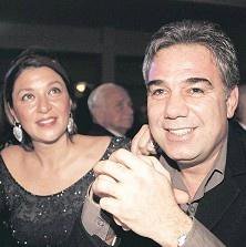 Faruk-Canan Tınaz... EVLERİ BASILDI, SOYULDULAR!