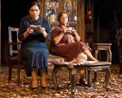 İBB Şehir Tiyatroları... "4 KİŞİLİK BAHÇE" SEYİRCİ İLE BULUŞUYOR!