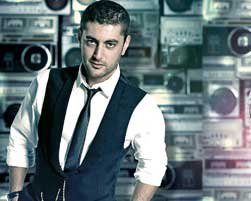 Serdar Şenel... `'DÜNYA''SINA KLİP YAPTI!