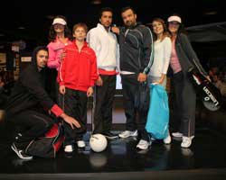 "Pendorya"... DEFİLEDE İZDİHAM!