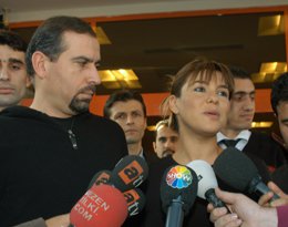 Gülben Ergen-Mustafa Erdoğan... "TAŞINACAĞIMIZ EVİ BİRLİKTE BAKTIK!"