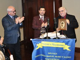 Enis Fosforoğlu? MESLEK ONUR ÖDÜLÜ ALDI?