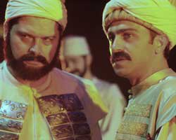 İBB Şehir Tiyatroları... TARİHTEN TİYATRO SAHNESİNDE BİR OSMANLI PAŞASI!